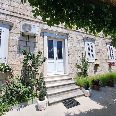 Apartments Miljas Dubrovnik Eksteriør bilde